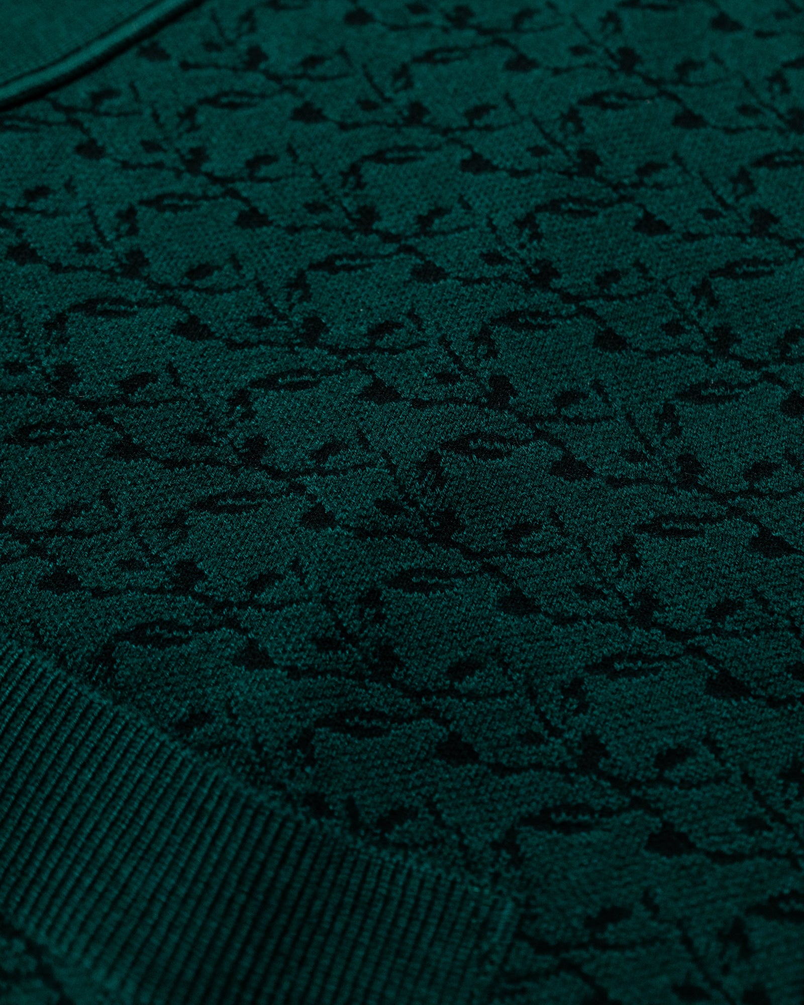 Fitted Jacquard Cardigan